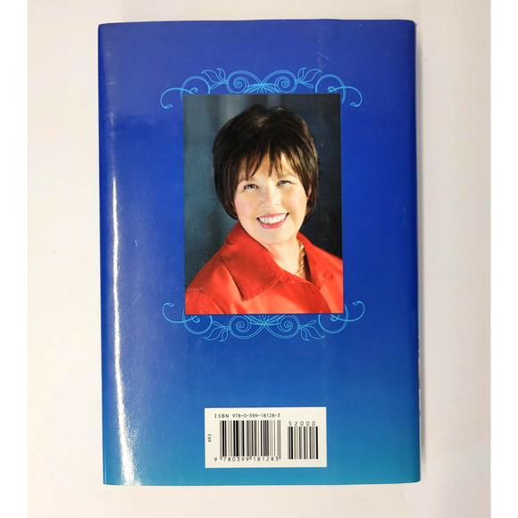 Alaskan Holiday Debbie Macomber Hardcover 2018 First Edition Romance Christmas - Picture 12 of 13